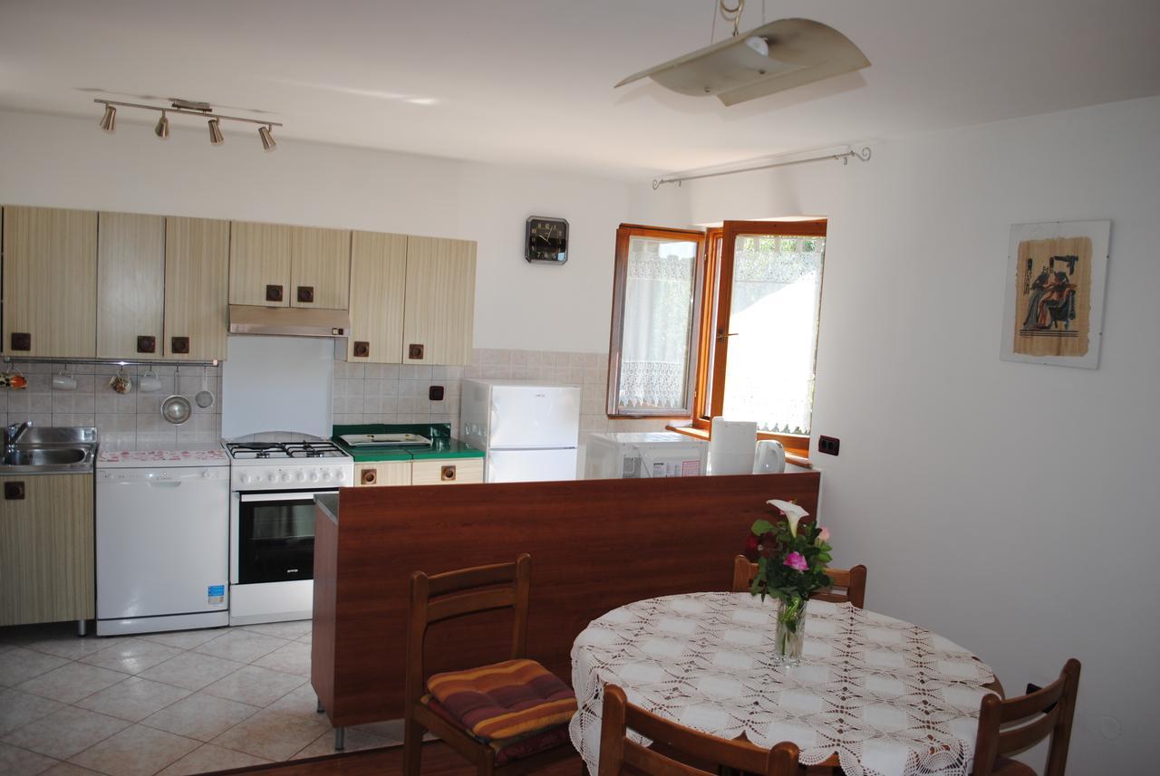 Holiday Home Ana Pula Bagian luar foto