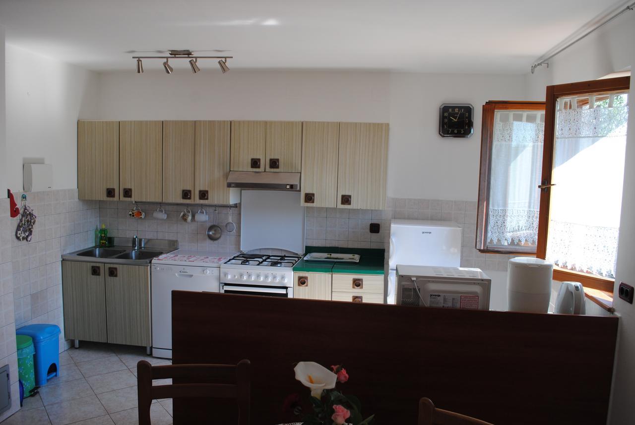 Holiday Home Ana Pula Bagian luar foto