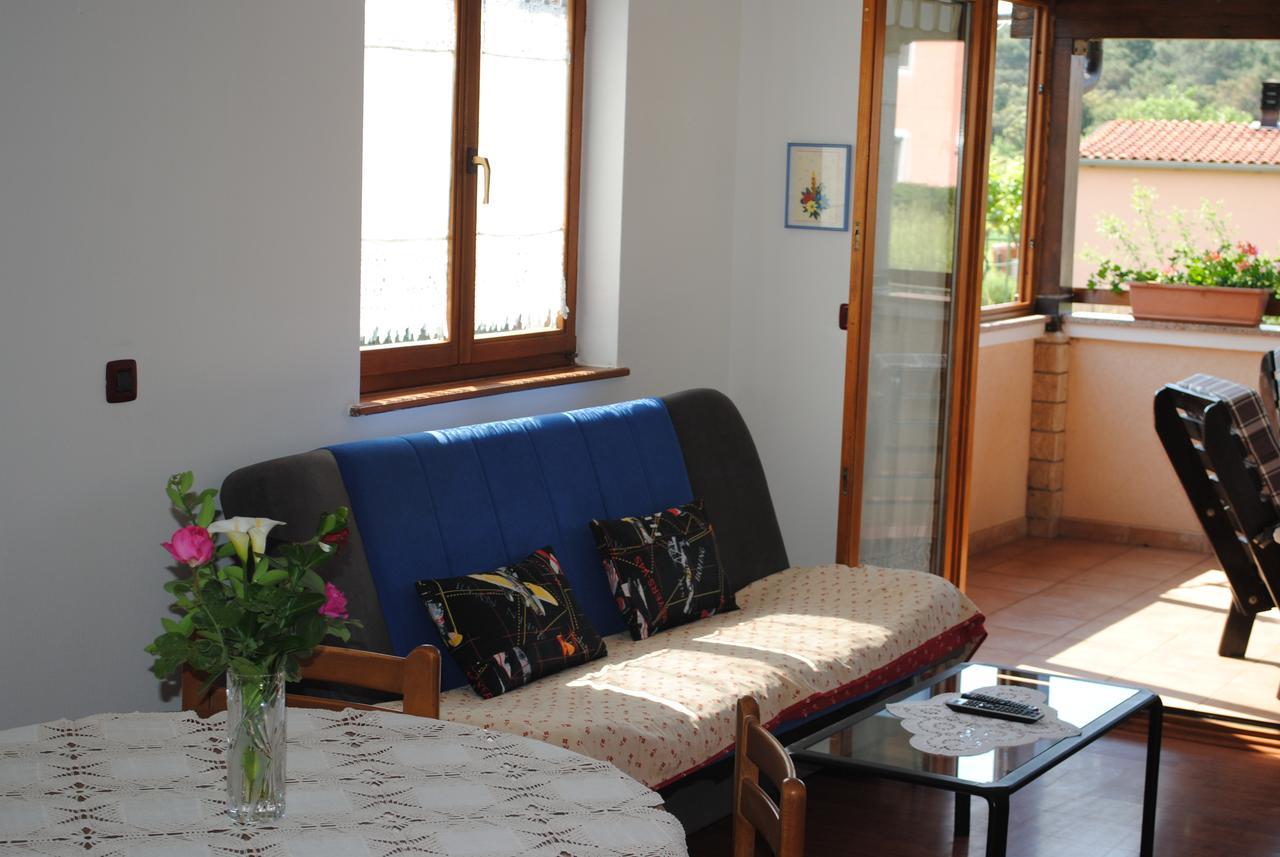 Holiday Home Ana Pula Bagian luar foto