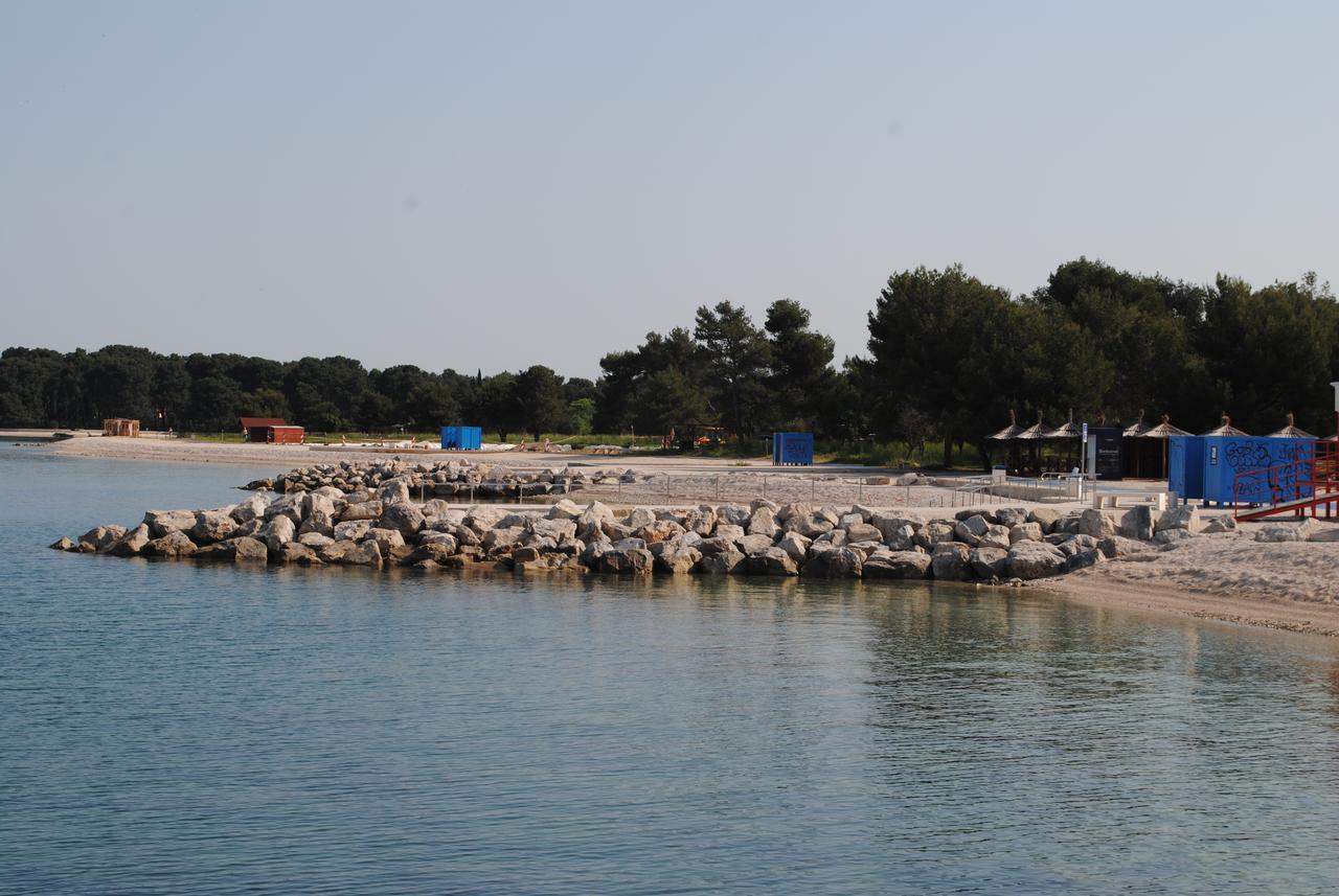 Holiday Home Ana Pula Bagian luar foto