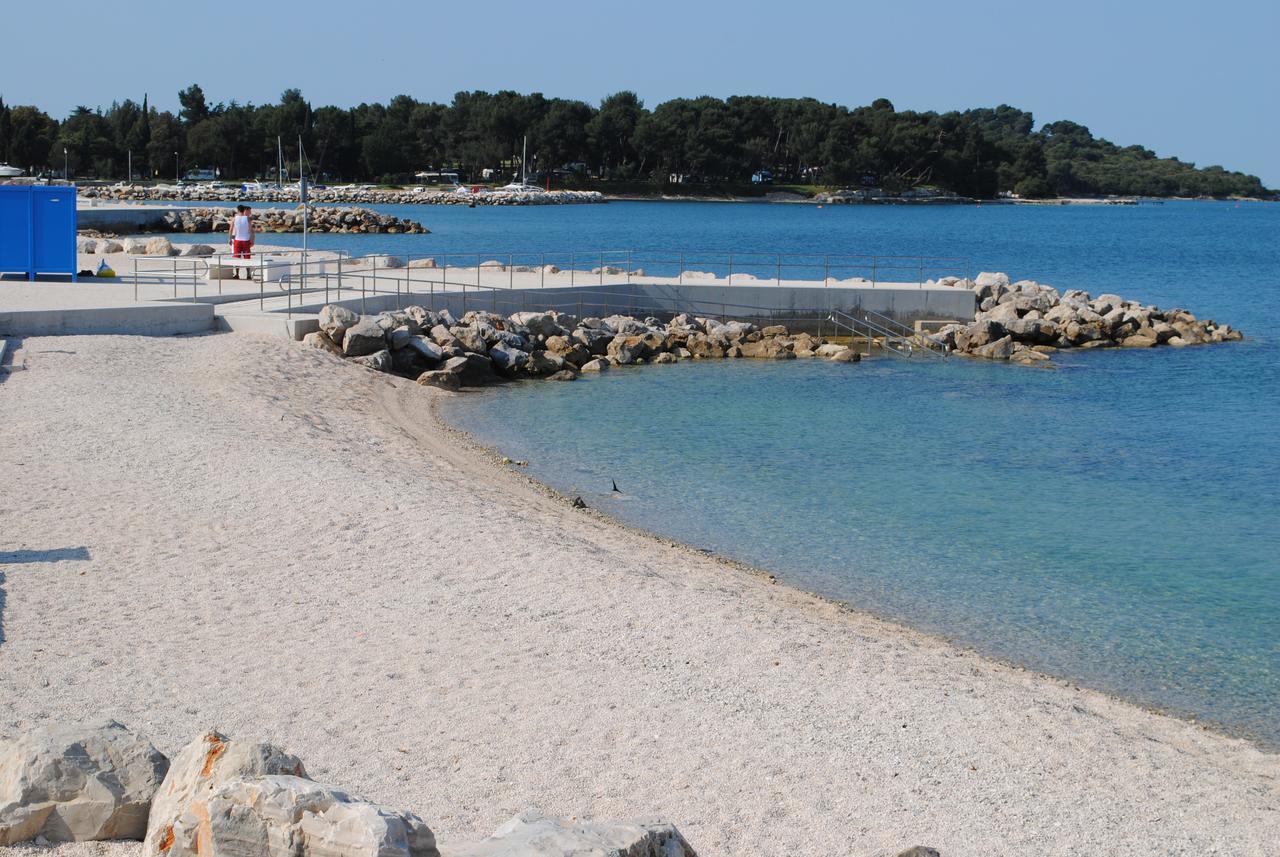 Holiday Home Ana Pula Bagian luar foto